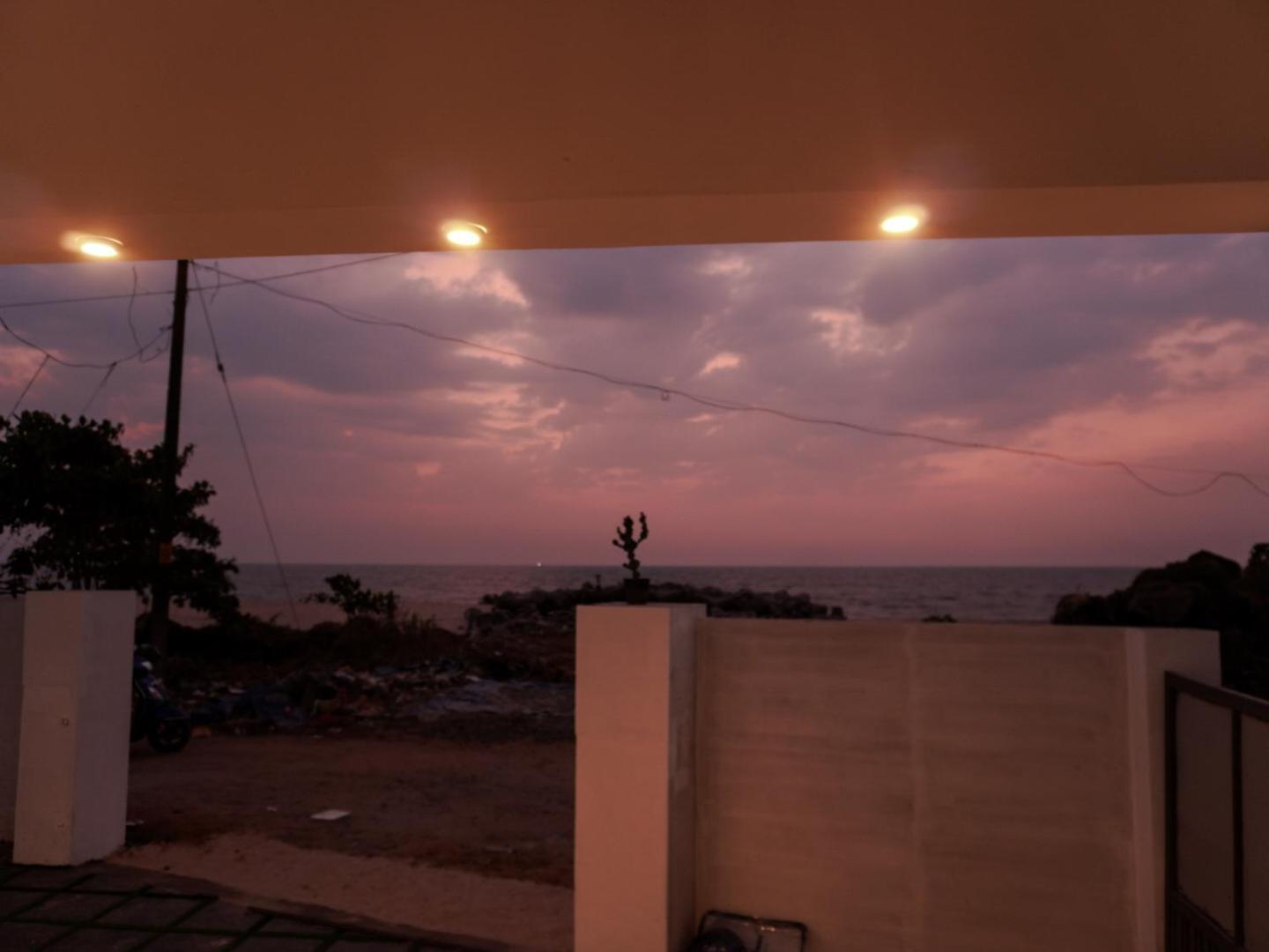 Marari Aidenz Beach Vibe Villa Alappuzha Exterior photo